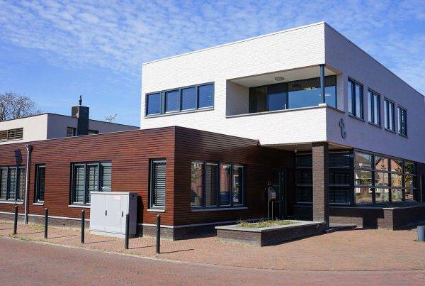 Verouden Bouwbedrijf - Bedrijfsruimte - Verbouwing bedrijfspand 1