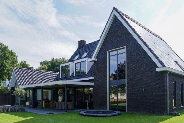 Verouden Bouwbedrijf - Vrijstaande nieuwbouw woning